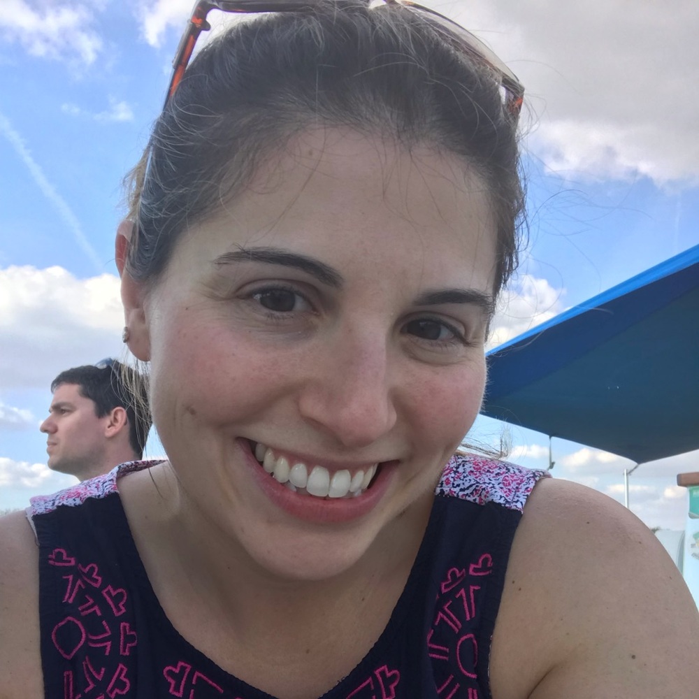 Meet your Posher, Danielle